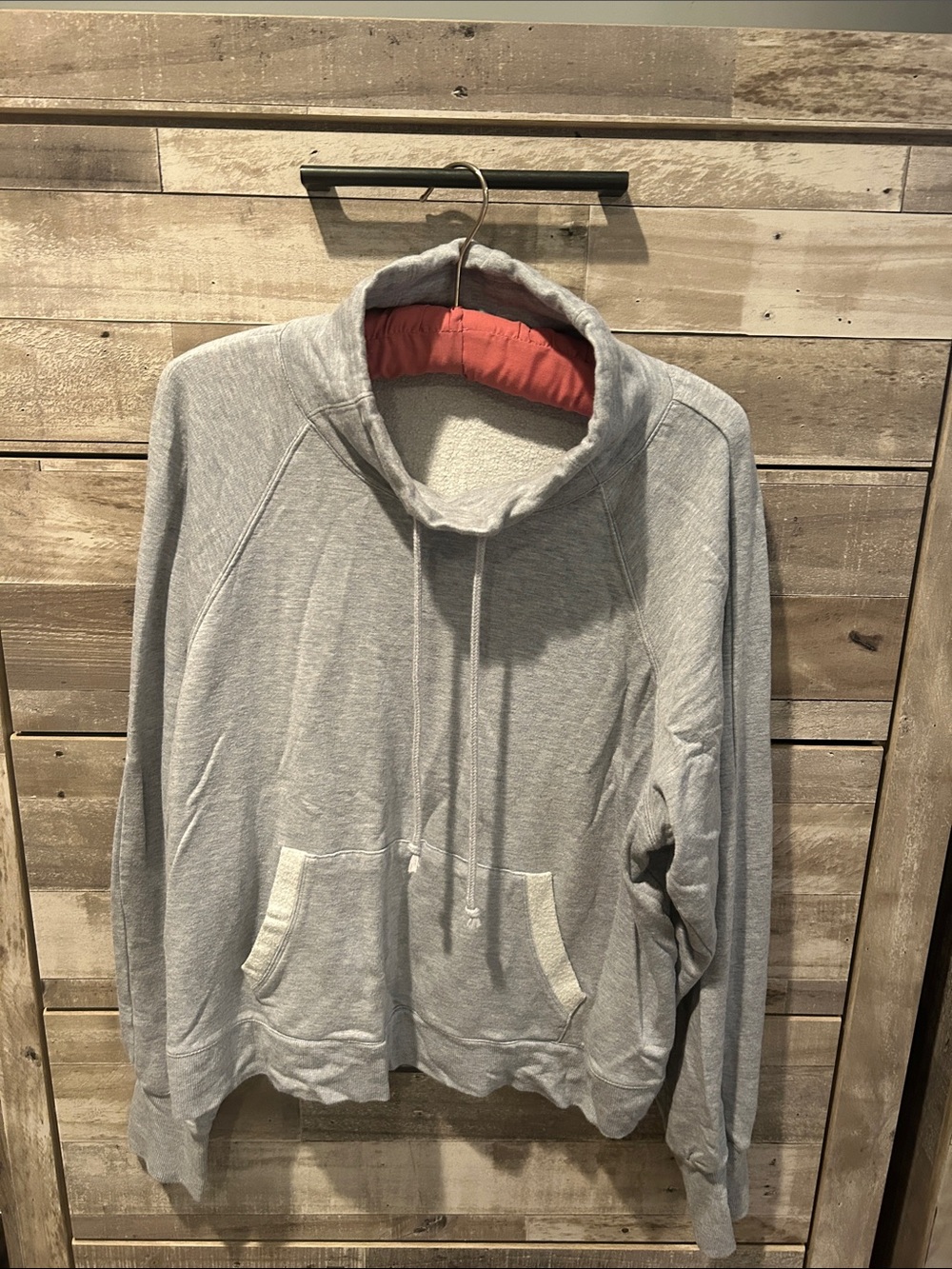 Splendid Light Gray Crewneck Pullover with Coral Lined Funnel